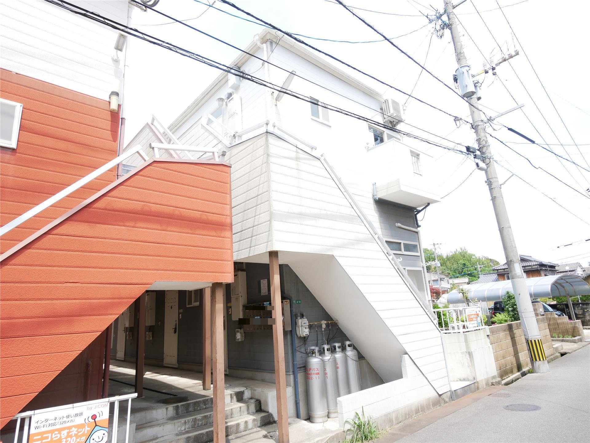 エルアビオン本城東