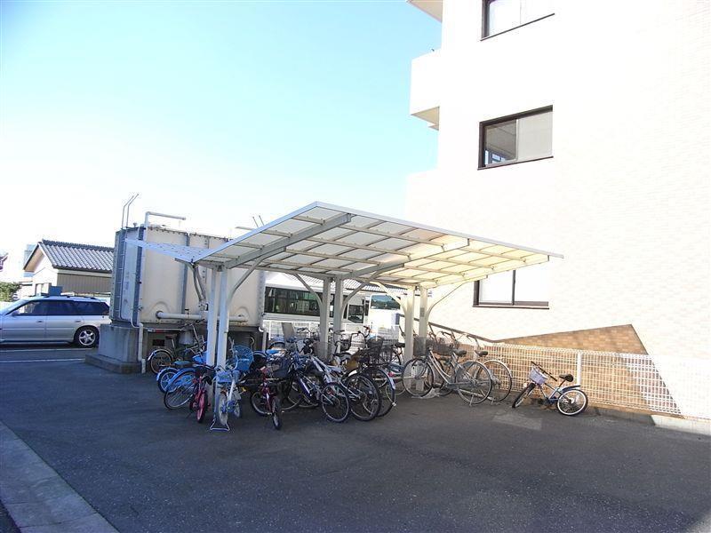 KURA
