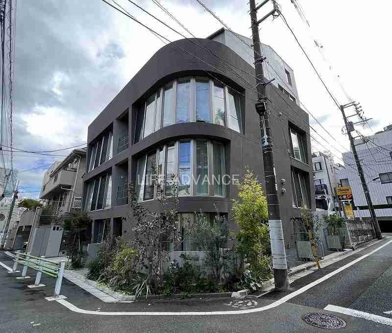 グランストーリー西麻布