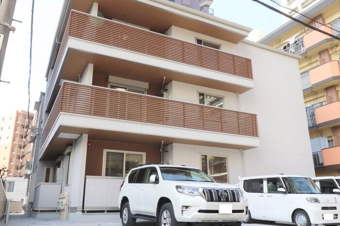 PREMILIFE新町
