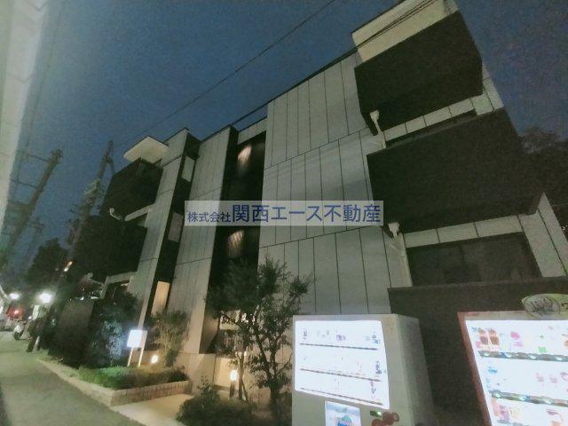 イーストフォレスト枚岡駅前