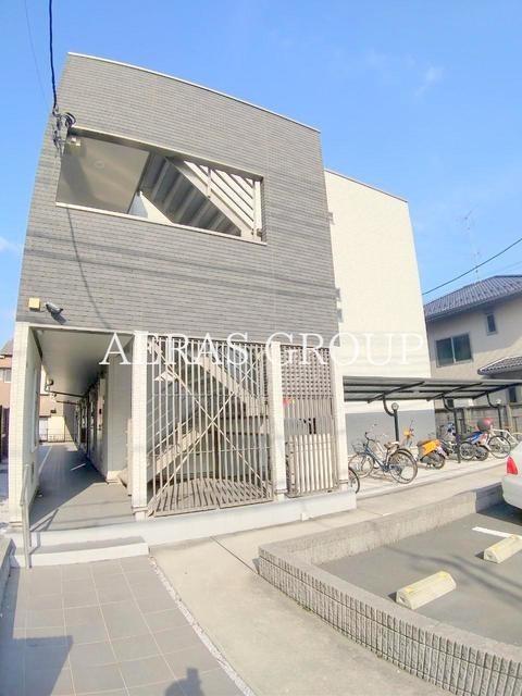 クレイノプラディア