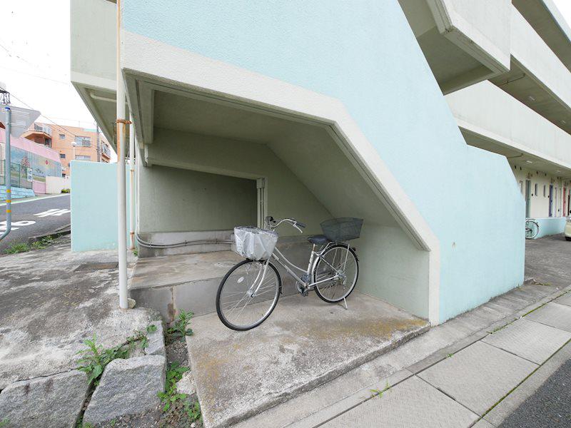 あんずマンション