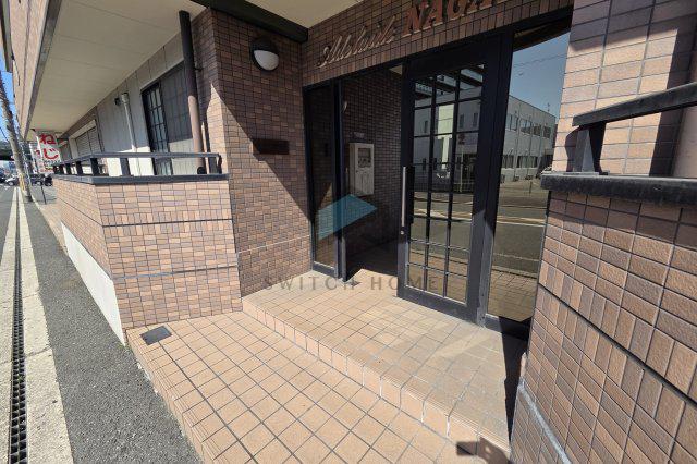 アデレード長田