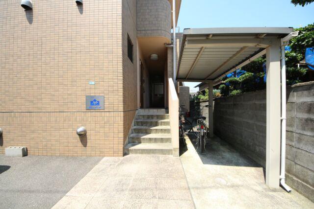 ファミール西町