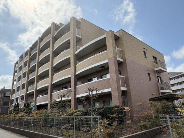 ベルファミーユ高根台III