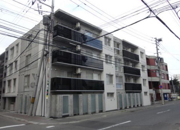 フォレストヒルズB