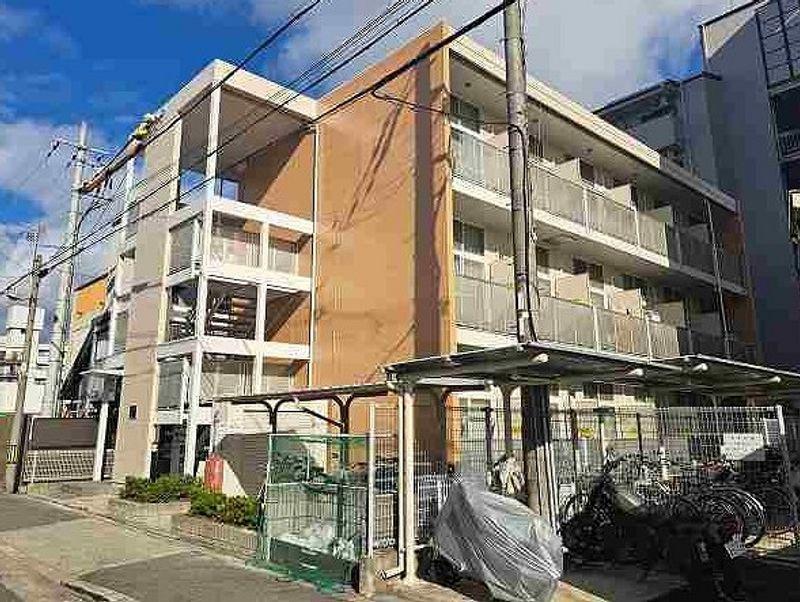ドミール