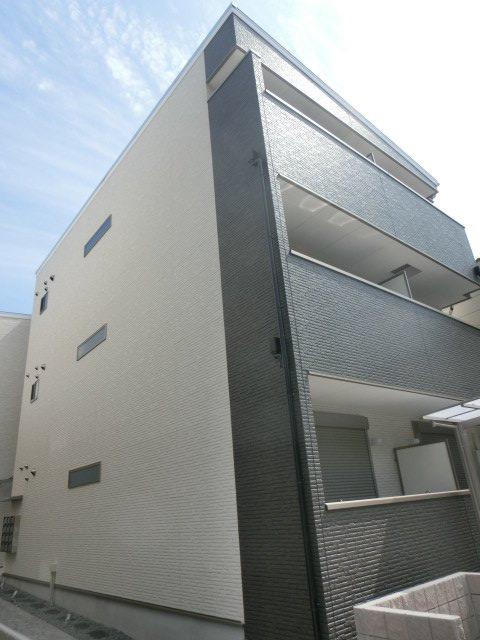 セレニティ田川北A