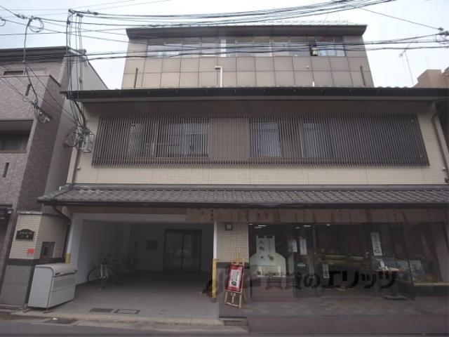 エスコート二条