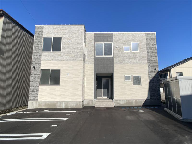 STATIONII