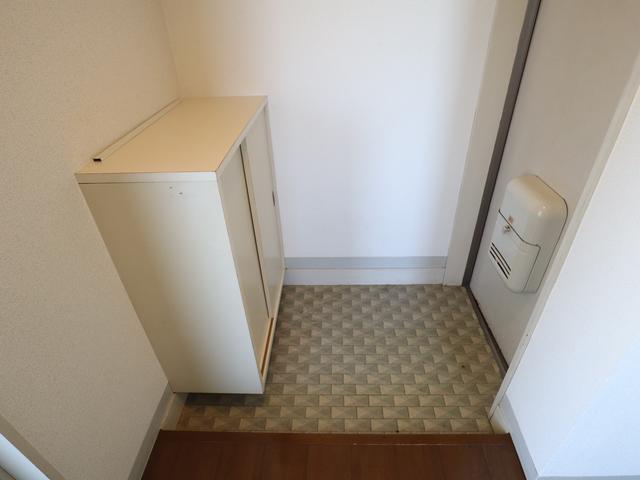 新栄ハイツJ棟