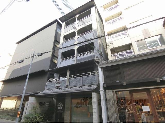 バウハウス富小路三条