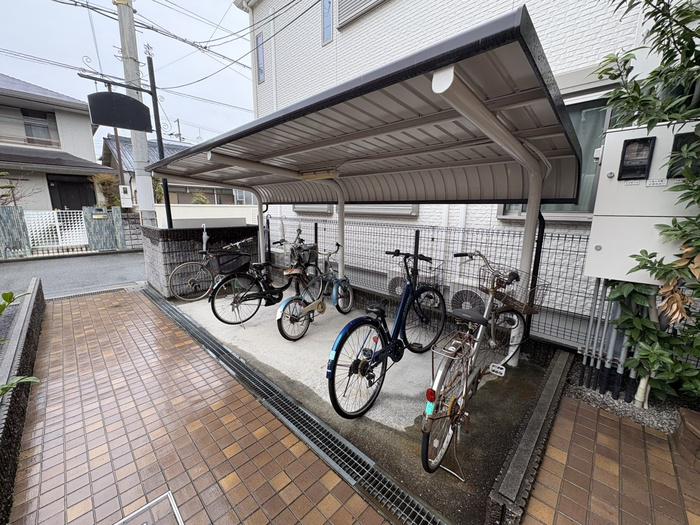 クレール北長尾