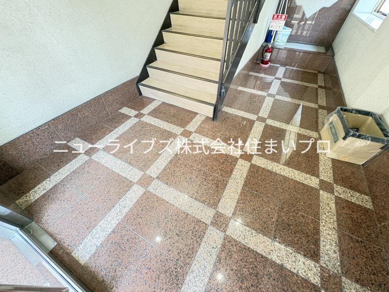 コンフェリア秦