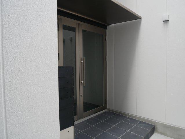 THE COLOR RESIDENCE