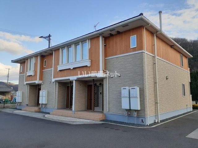 レスチュエール A棟(2DK/1階)