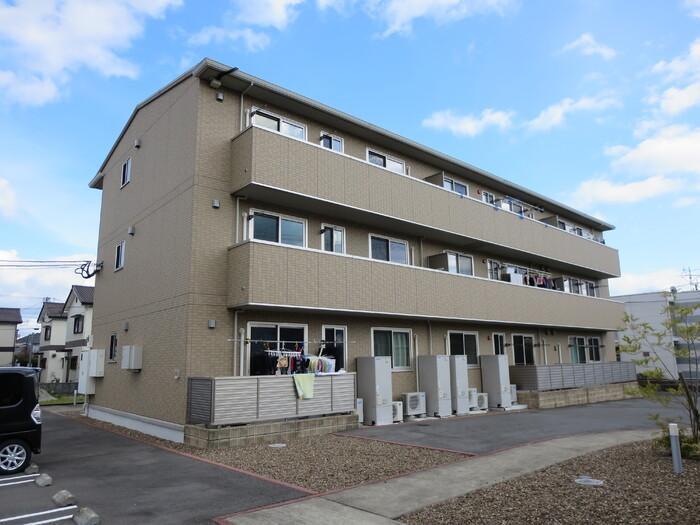 ボナール中の島 A(2LDK/2階)