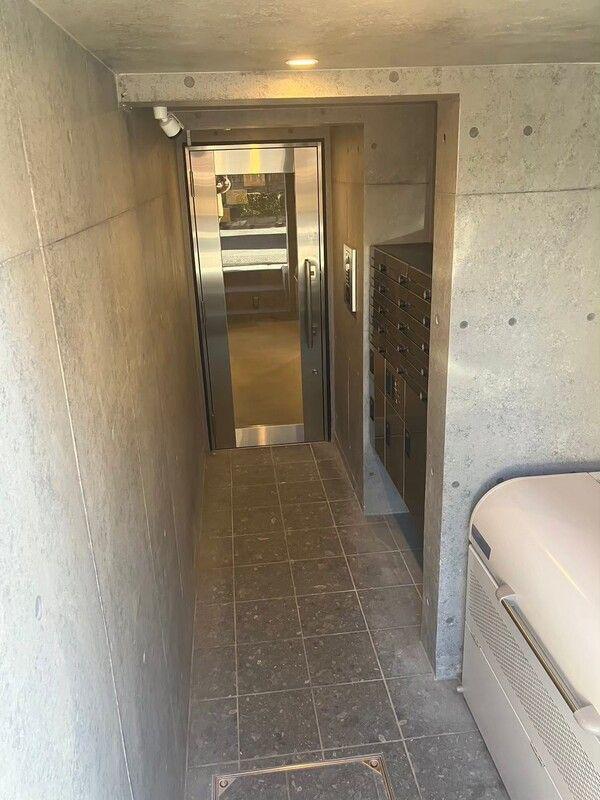 PREMIUM RESIDENCE AKABANE