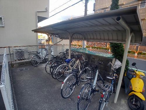 レオパレスシュテルン