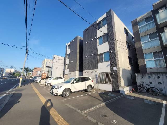 LIBRA元町