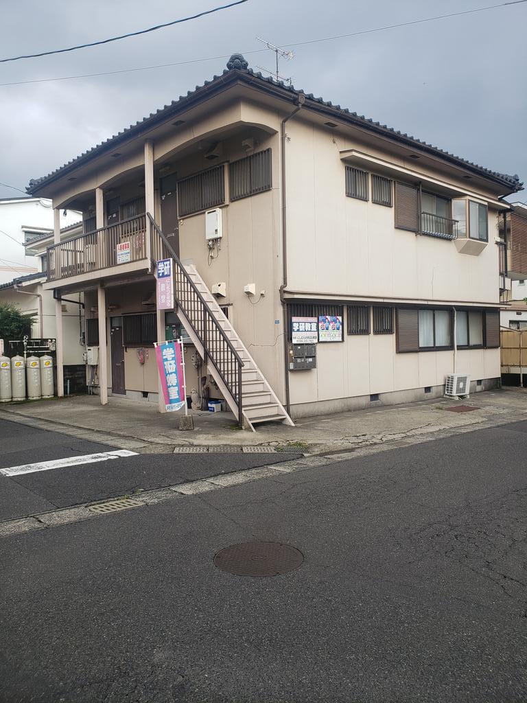 ファミール浜口