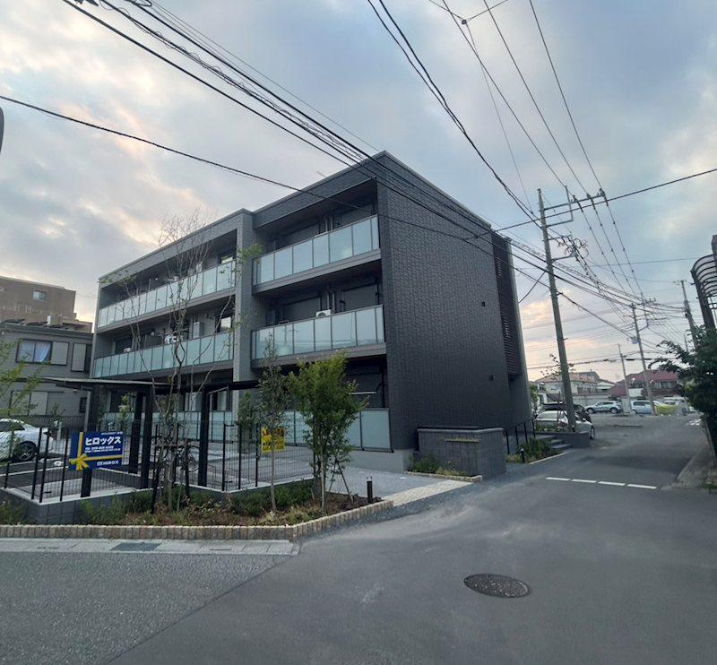 ブランバーチ ネスト