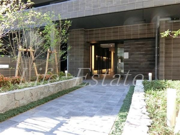 SK RESIDENCES SHINSAIBASHI