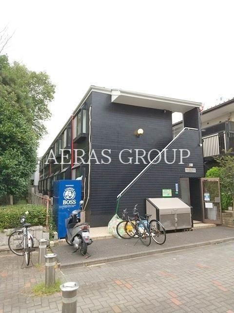 PARK SIDE HOUSE