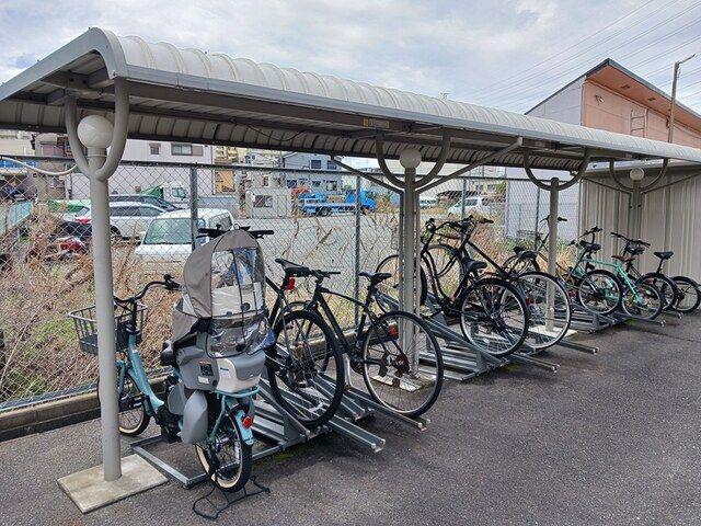 地下鉄長堀鶴見緑地線 門真南駅 徒歩10分 2階建 築14年