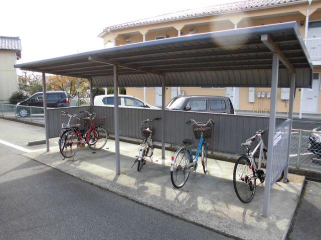 サフランB棟