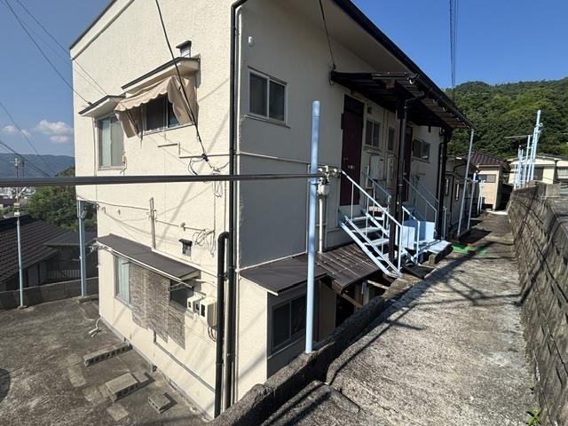 西原アパートA棟