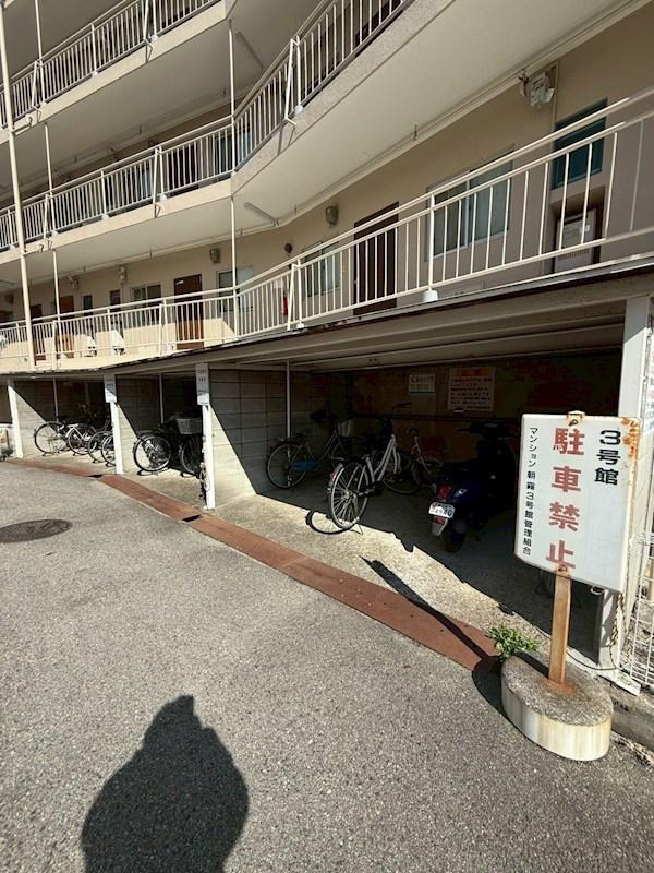 マンション朝霧2号館