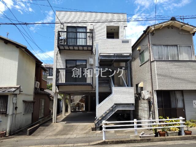 ランドハウス