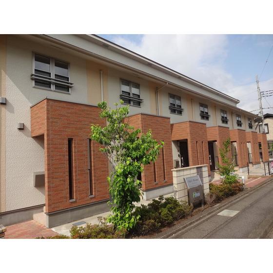 FULL BLOOM