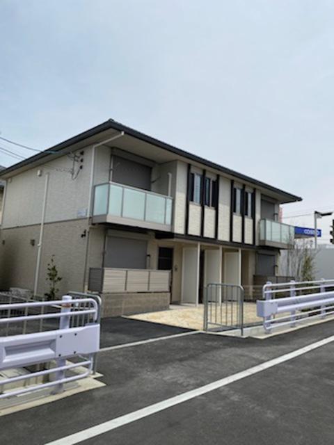 シャーメゾンシンワIII