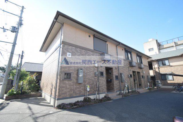 RISA B棟
