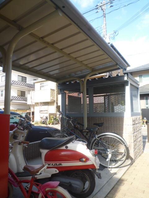 レオパレス琴の浦