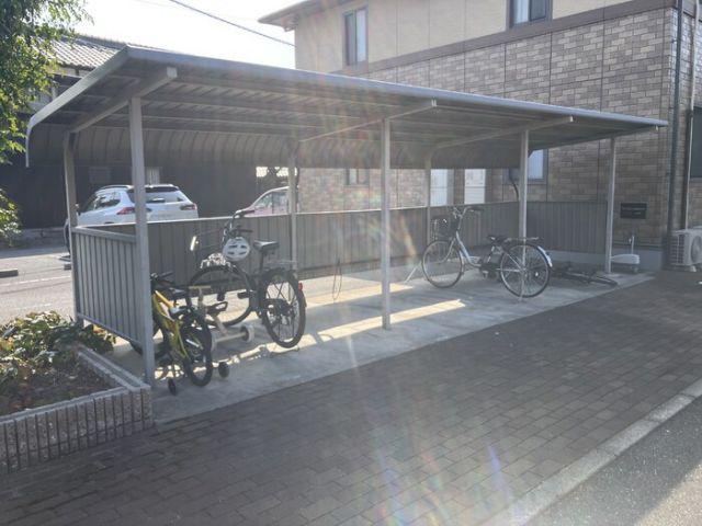 セジュール美里 B棟