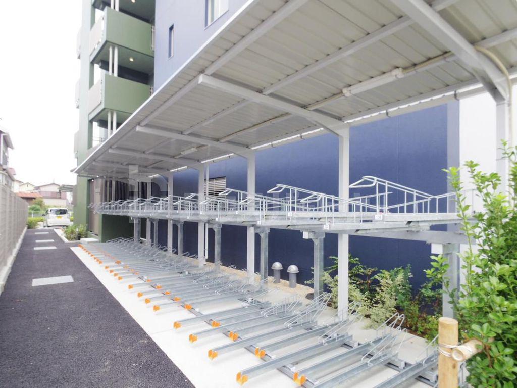 ART RESIDENCE IN OOTAKA-NO-MORI