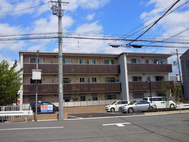 シャーメゾンさかい