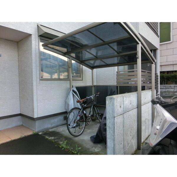 ラ・クラッセ イースト