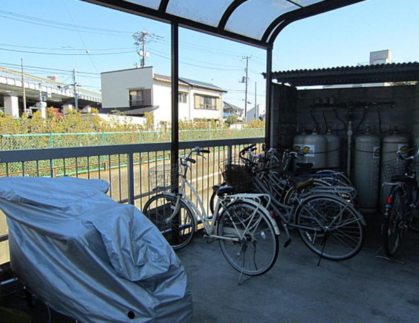 グランデージナカムラ