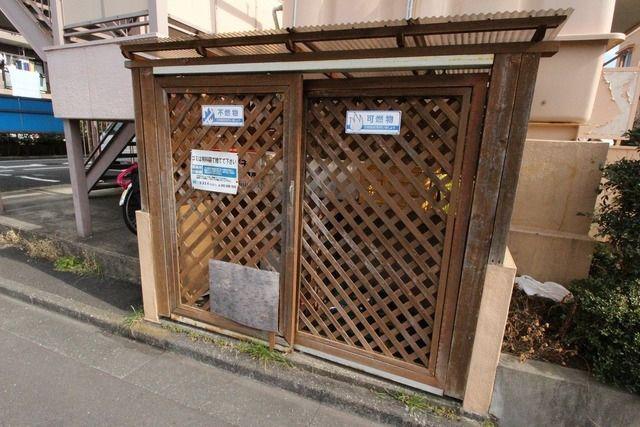 サンハイツ越野