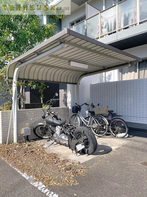 レスコ中島参番館イースト