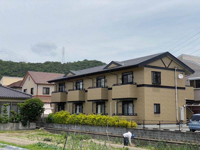アヴェニュー谷川