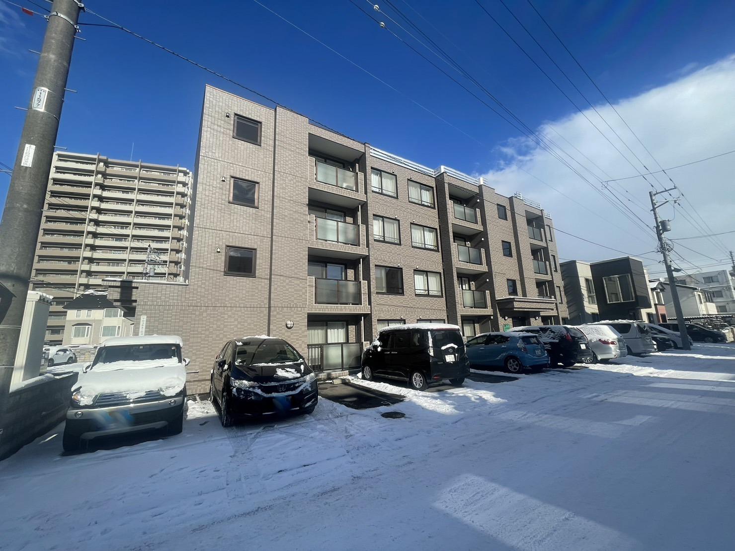 地下鉄南北線 平岸駅(札幌市営) 徒歩5分  築22年(2LDK/2階)