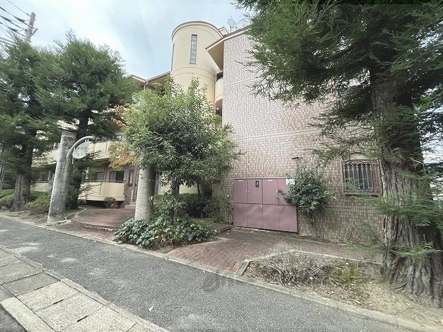 ハーミテージ安朱