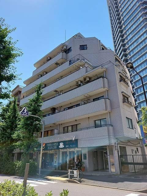 シャンボール新宿