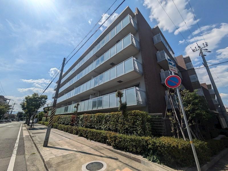 甲子園六石町ハイツ